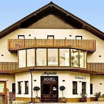 Hotel Majestic